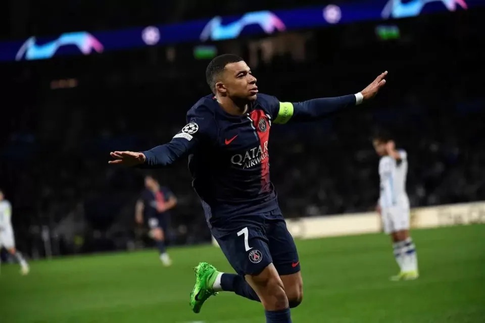 Mbappe Leads PSG to Victory